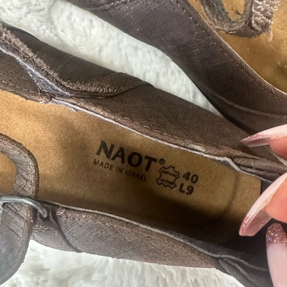 NEW Naot Women's Day Wedge Pump Mary Jane Comfort Shoe Mine Brown Leather 9.5